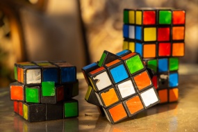 立体玩具魔方图片